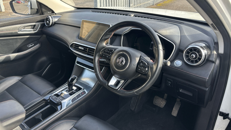 MG Hs 1.5 T-GDI Excite 5dr DCT Petrol Hatchback